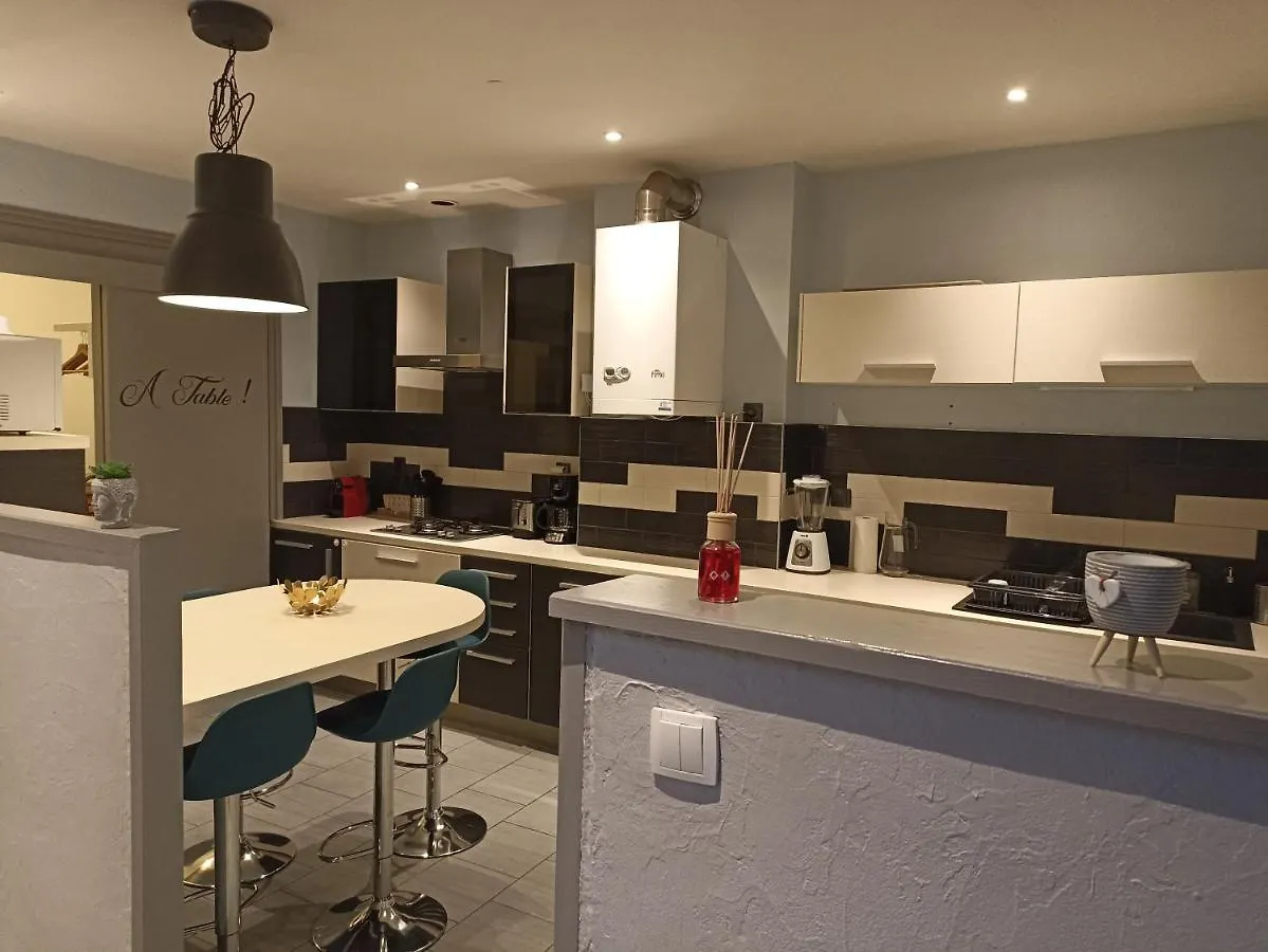 Le Sunshine, 5 Chambres, Wifi Et Parking Inclus Le Coteau Apartment