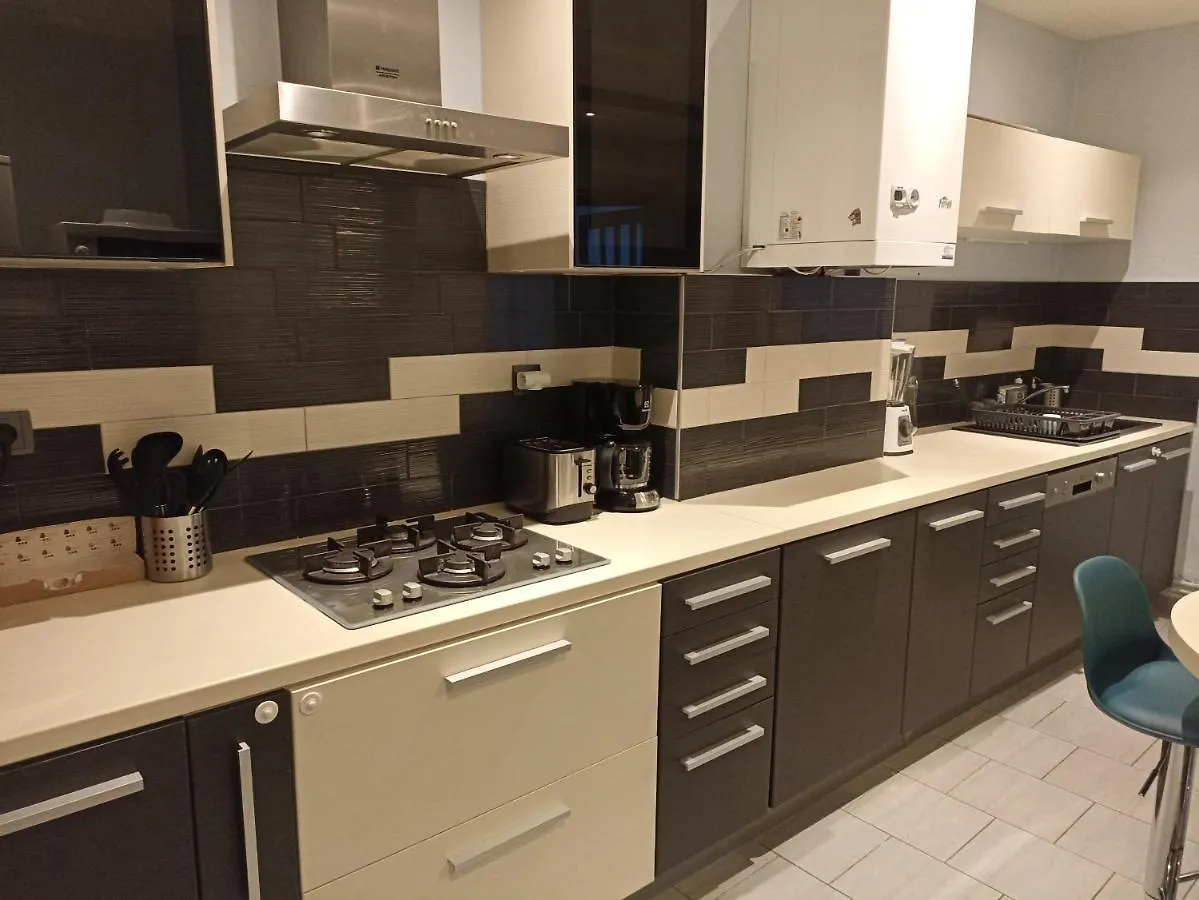 Apartment Le Sunshine, 5 Chambres, Wifi Et Parking Inclus Le Coteau
